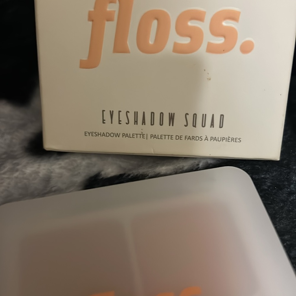 Floss makeup set - Picture 2 of 9